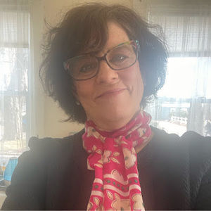 Meet your Posher, Denise